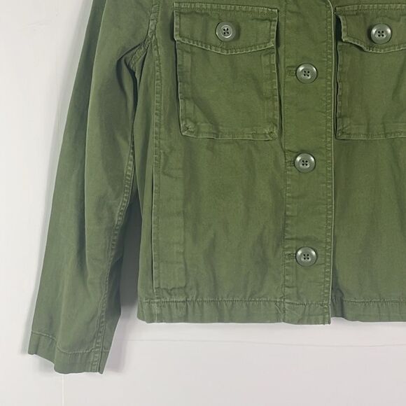Madewell Crop Anorak Jacket In Desert Olive, 2 Patch and 2 Side Seam Pockets, XS - Picture 7 of 16